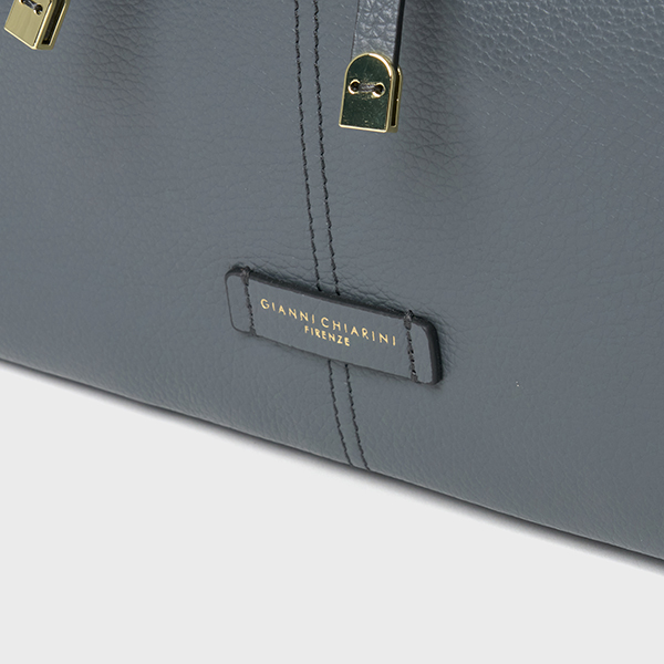 アリーナ 詳細画像 MIDNIGHT SKY 4