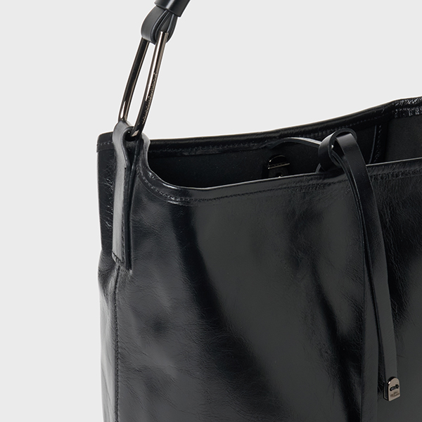 エリアーナ 詳細画像 NERO 3