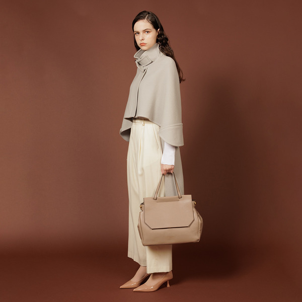 オッタヴィア M 詳細画像 DOVE 8