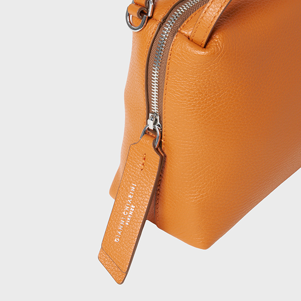 アリファ M 詳細画像 SPICE 3