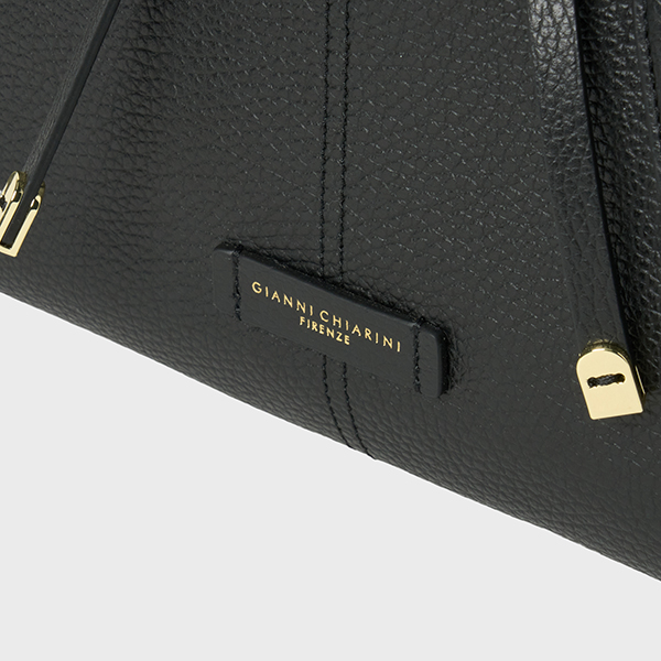 アリーナ 詳細画像 NERO 4